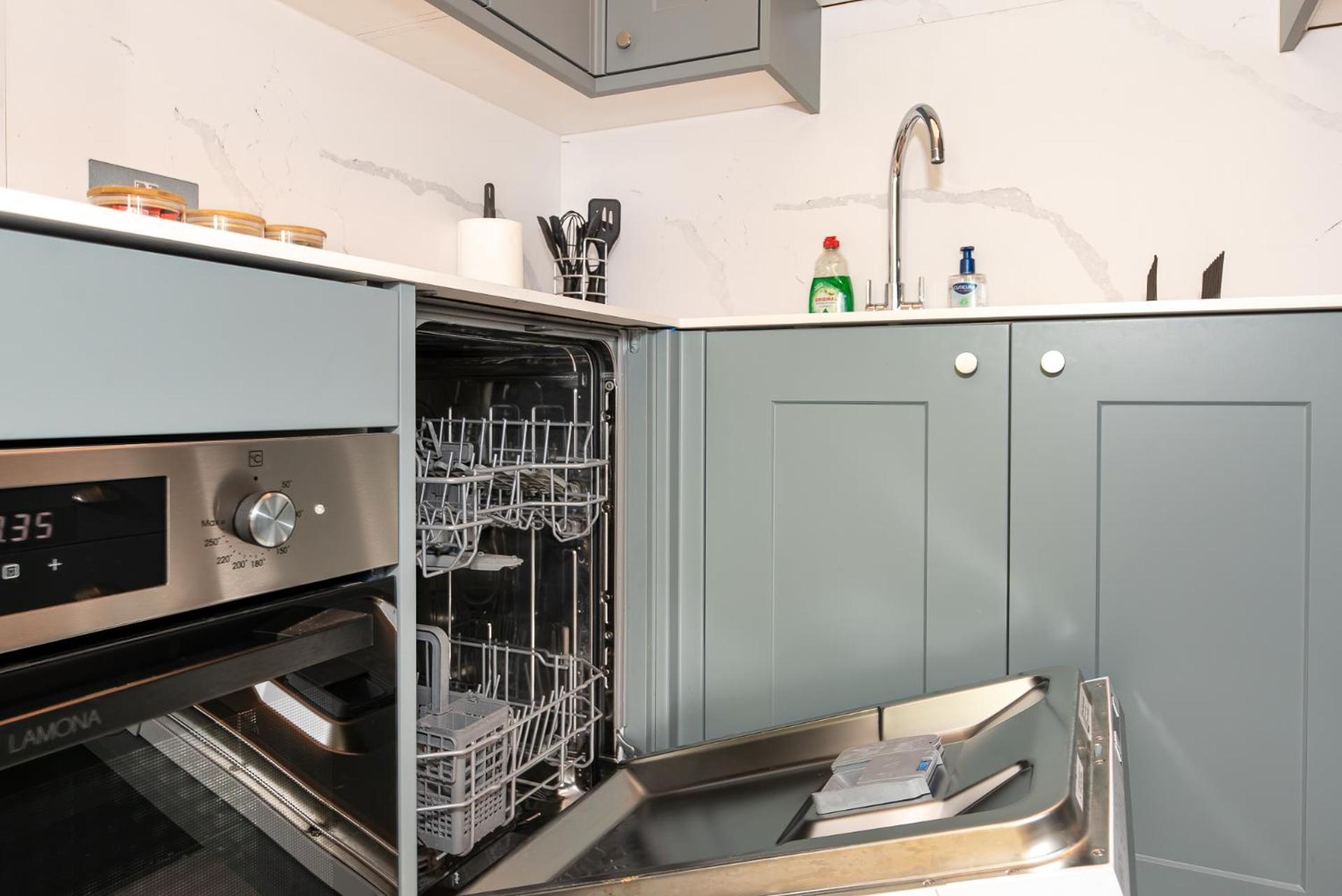 2-Bedroom Victorian Apartment In Kensington London Ngoại thất bức ảnh