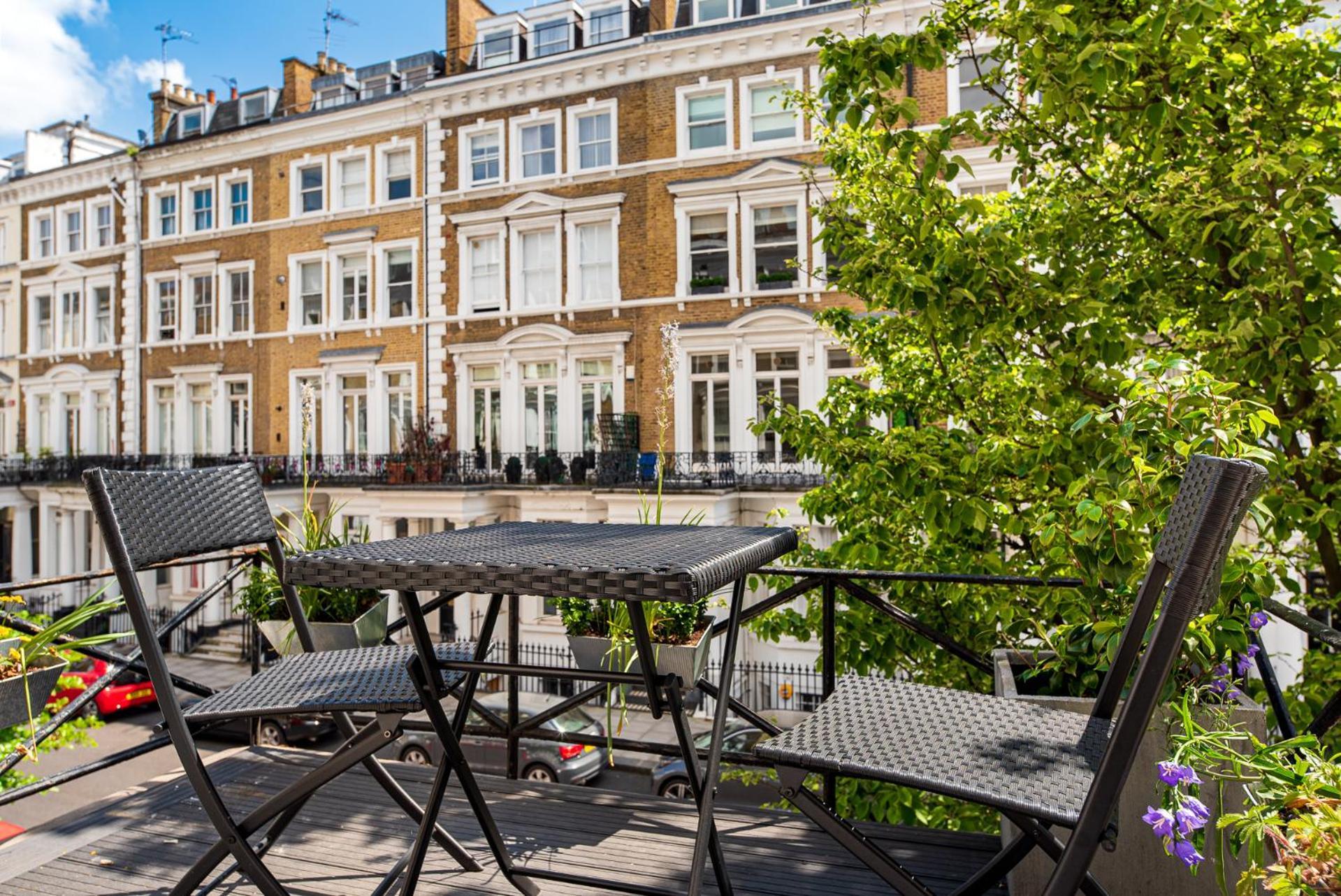 2-Bedroom Victorian Apartment In Kensington London Ngoại thất bức ảnh